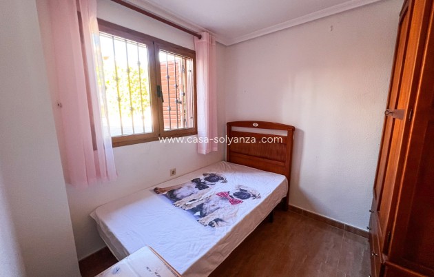 Resale - Semi Detached House - Torrevieja