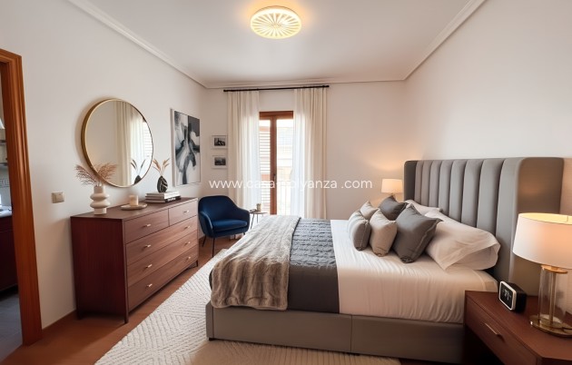 Resale - Semi Detached House - Torrevieja