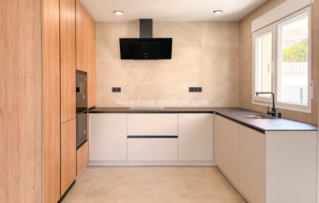 Reventa - Semi-Detached Villa - El Campello - Pueblo Acantilado - Venta Lanuza