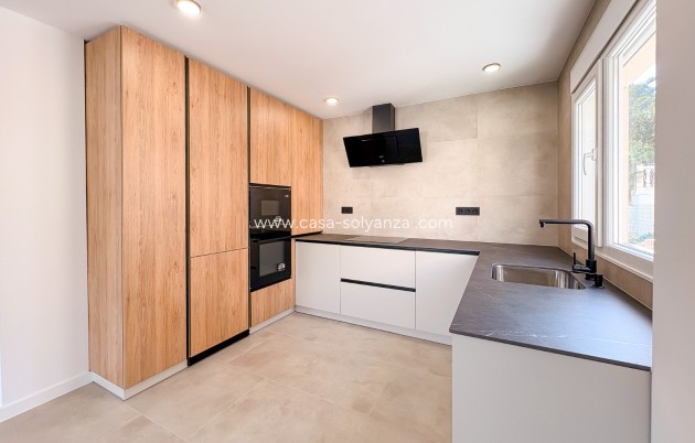 Reventa - Semi-Detached Villa - El Campello - Pueblo Acantilado - Venta Lanuza