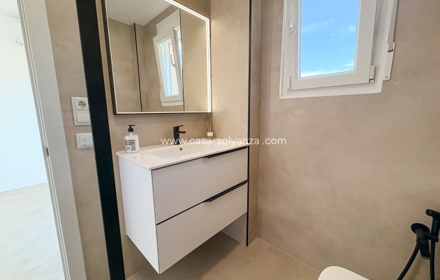 Reventa - Semi-Detached Villa - El Campello - Pueblo Acantilado - Venta Lanuza