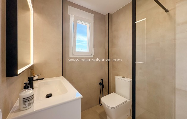 Reventa - Semi-Detached Villa - El Campello - Pueblo Acantilado - Venta Lanuza