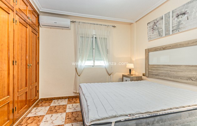 Reventa - Apartamento / piso - La Zenia - Villas San Jose