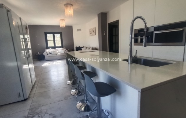 Reventa - Villa - Canadas De San Pedro - Inland