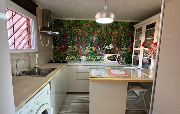 Reventa - Apartamento / piso - Torrevieja - Center