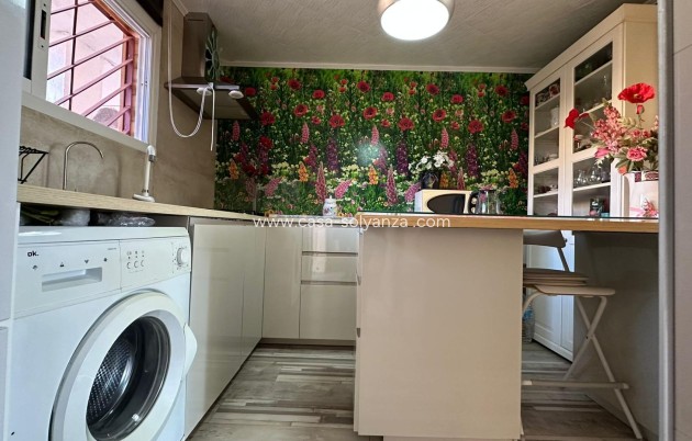 Reventa - Apartamento / piso - Torrevieja - Center