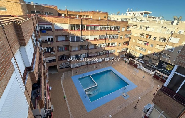 Reventa - Apartamento / piso - Torrevieja - Center