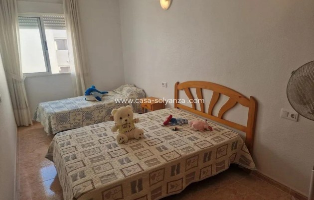 Resale - Apartment / flat - Torrevieja - Center