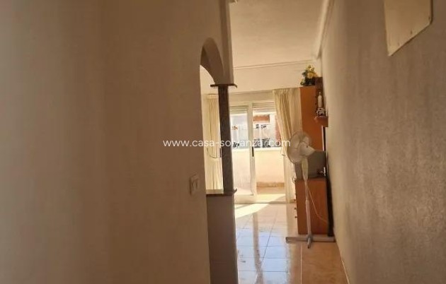 Resale - Apartment / flat - Torrevieja - Center