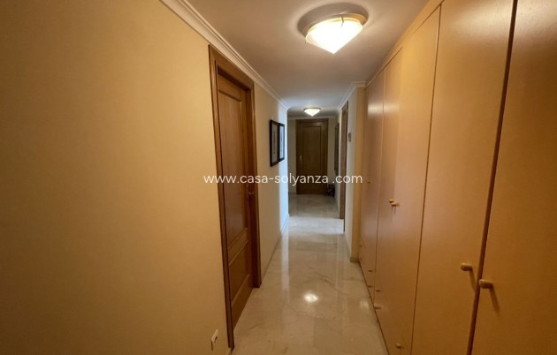 Resale - Apartment / flat - El Campello - Costa Blanca