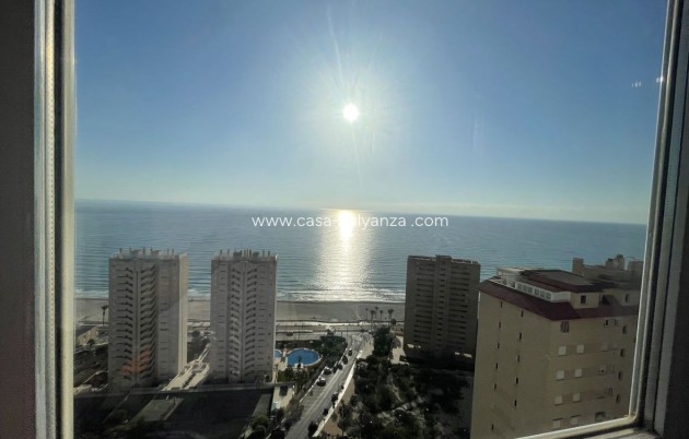 Resale - Apartment / flat - El Campello - Costa Blanca