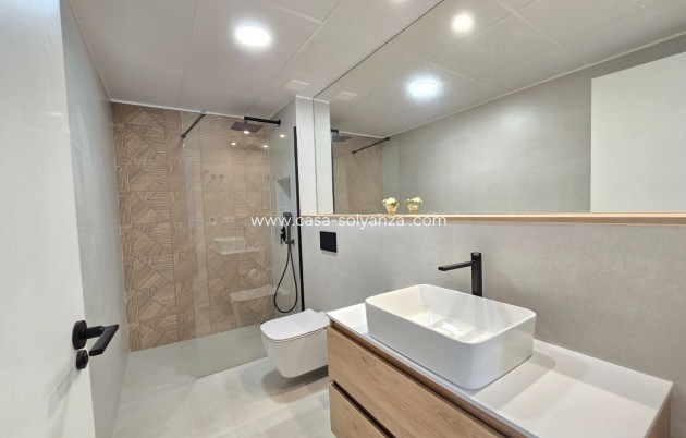 Herverkoop - Apartment / Flat * - Pilar de la Horadada *