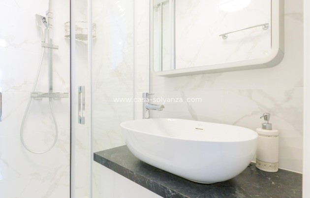 Herverkoop - Herenhuis - Torrevieja - Punta Prima