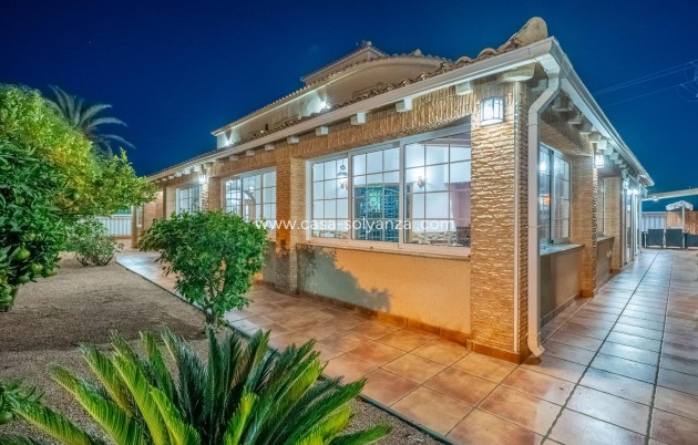 Reventa - Villa - Torrevieja - El chaparral