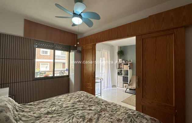 Reventa - Apartamento / piso - Torrevieja - Center