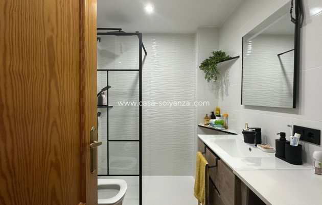 Reventa - Apartamento / piso - Torrevieja - Center