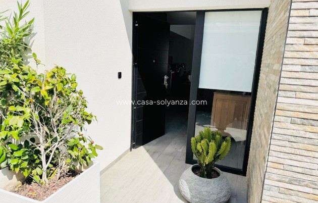 Reventa - Villa - Algorfa - Club De Golf La Finca