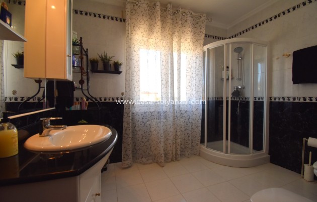 Reventa - Villa - Orihuela Costa - Los Balcones