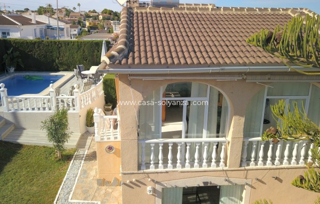 Reventa - Villa - Orihuela Costa - Los Balcones