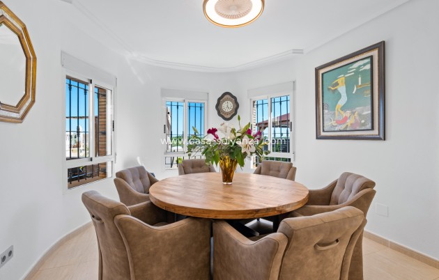 Wiederverkauf - Villa - El Raso