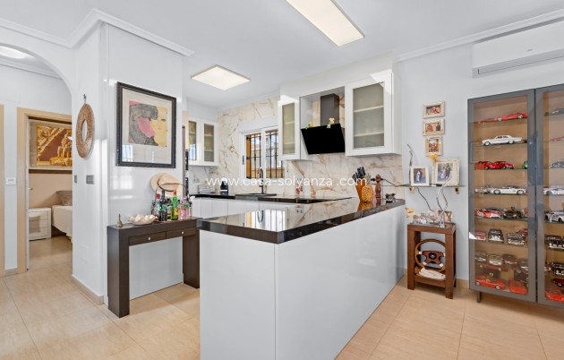 Wiederverkauf - Villa - El Raso