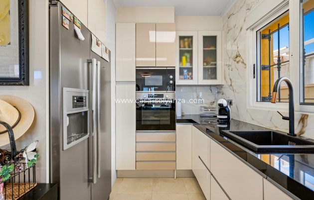 Wiederverkauf - Villa - El Raso