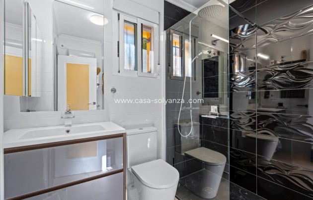 Wiederverkauf - Villa - El Raso