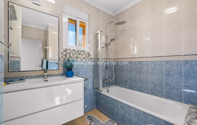 Wiederverkauf - Villa - El Raso