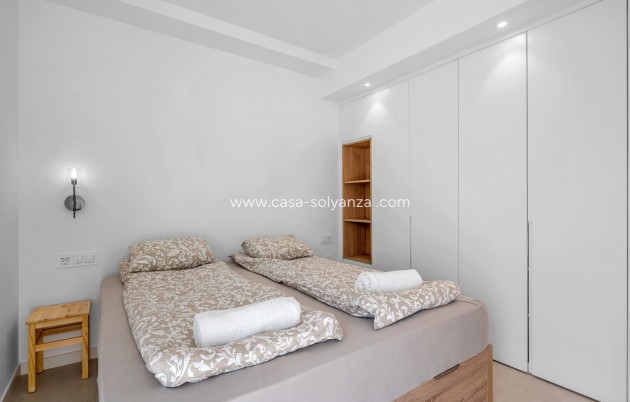 Resale - Apartment / flat - Pilar de la Horadada