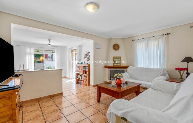 Reventa - Villa - Orihuela Costa - Playa Flamenca