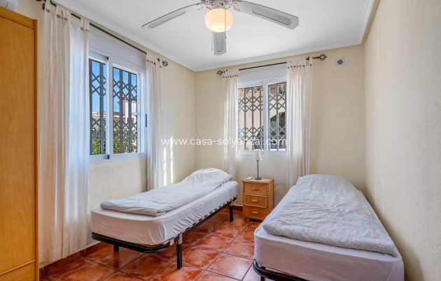 Reventa - Villa - Orihuela Costa - Playa Flamenca