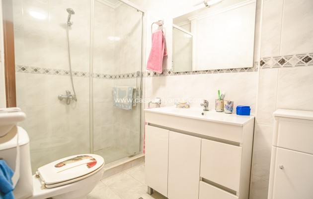 Reventa - Apartamento / piso - ORIHUELA COSTA - Los Balcones