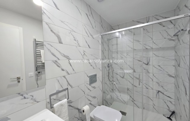 Reventa - Apartamento / piso - Orihuela - Villamartin