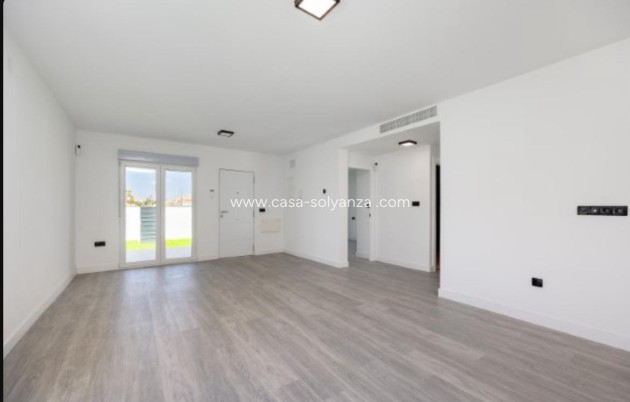 Reventa - Villa - Torrevieja - La Siesta