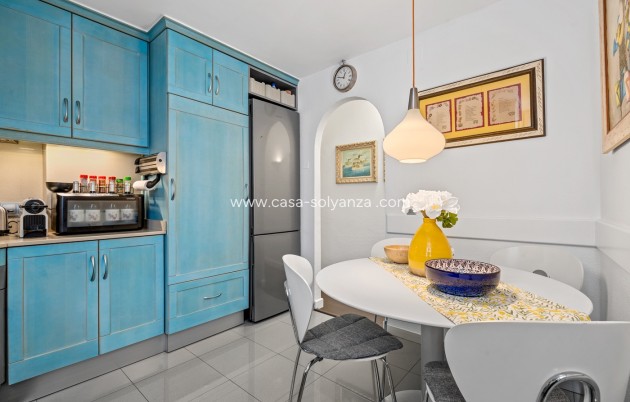 Resale - Apartment / flat - Torrevieja