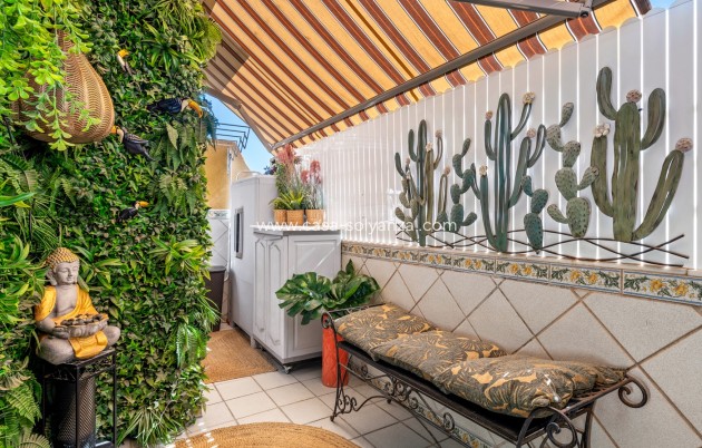 Resale - Apartment / flat - Torrevieja