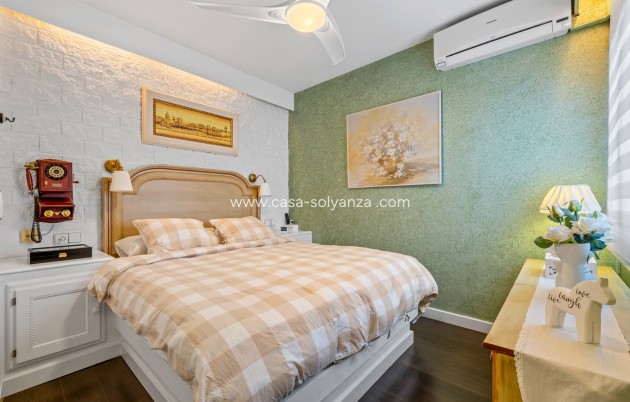 Resale - Apartment / flat - Torrevieja