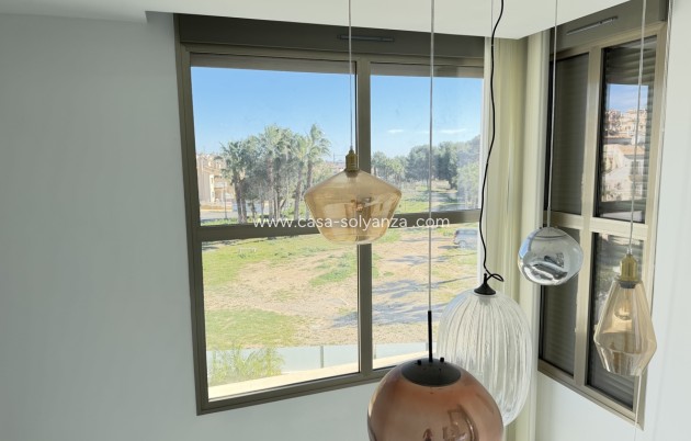 Reventa - Villa - Villamartin - Villamartín