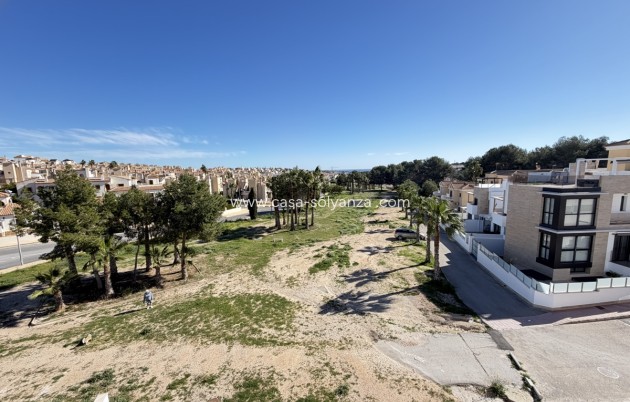 Reventa - Villa - Villamartin - Villamartín