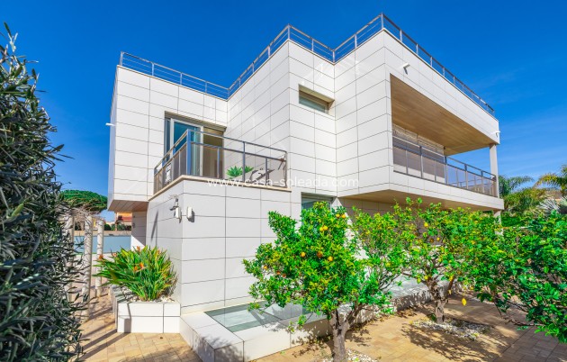 Revente - Villa - Orihuela Costa - La Zenia