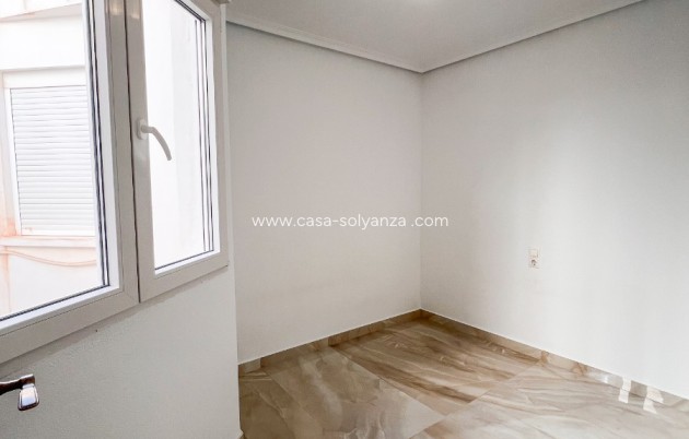 Wiederverkauf - Wohnung - Torrevieja