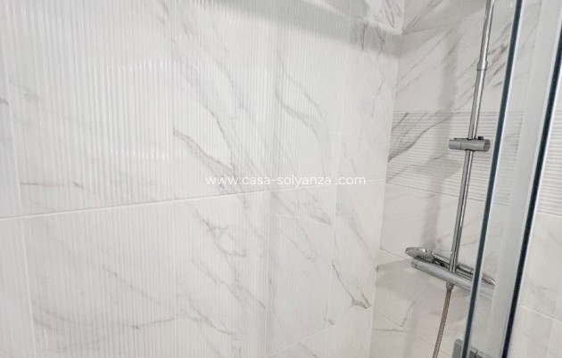 Wiederverkauf - Wohnung - Torrevieja