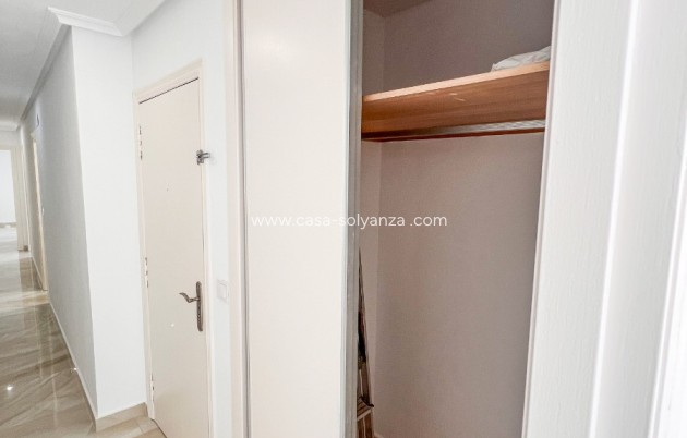 Wiederverkauf - Wohnung - Torrevieja