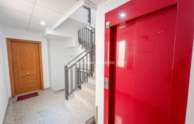 Wiederverkauf - Wohnung - Torrevieja