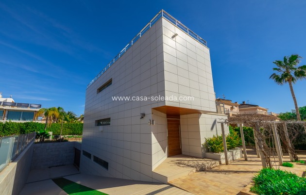 Revente - Villa - Orihuela Costa - La Zenia