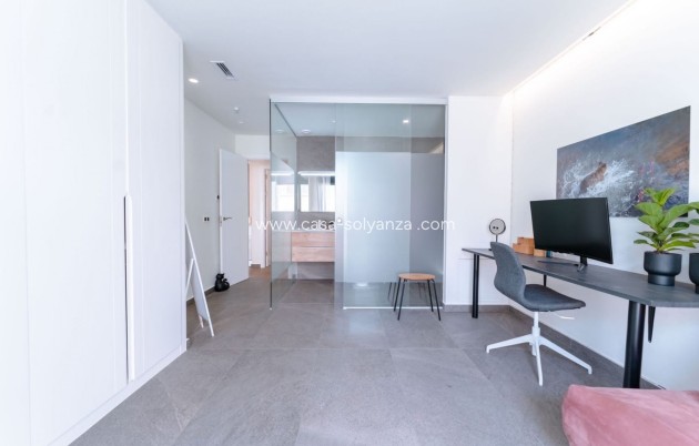 Wiederverkauf - Villa - San Miguel de Salinas