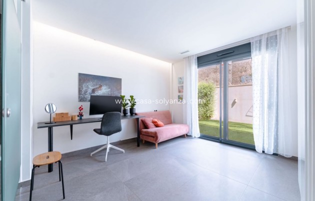 Wiederverkauf - Villa - San Miguel de Salinas