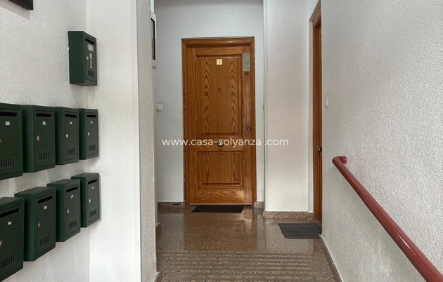 Reventa - Apartamento / piso - Torrevieja - Center