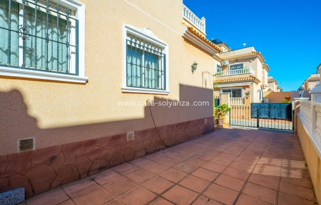 Reventa - Apartamento / piso - Orihuela Costa - La Regia