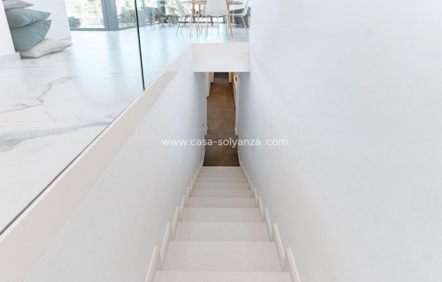 Reventa - Villa - San Miguel de Salinas - Bellavista